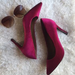 Magenta Suede Pumps (Size 9)